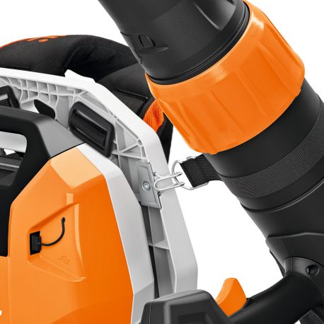 Stihl BGA 300 - Uchwyt rury wylotowej